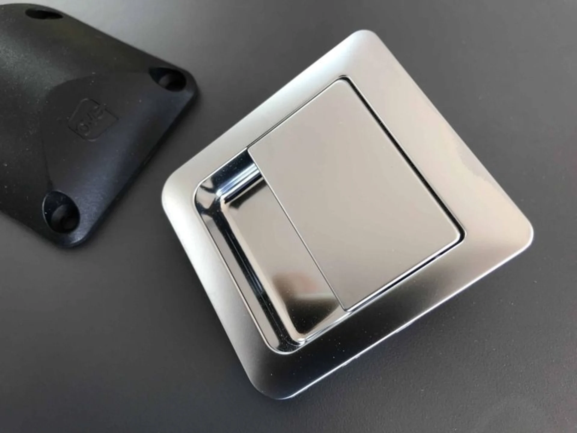Türschloss 55x59mm satin chrom Türstärke 12-18mm,