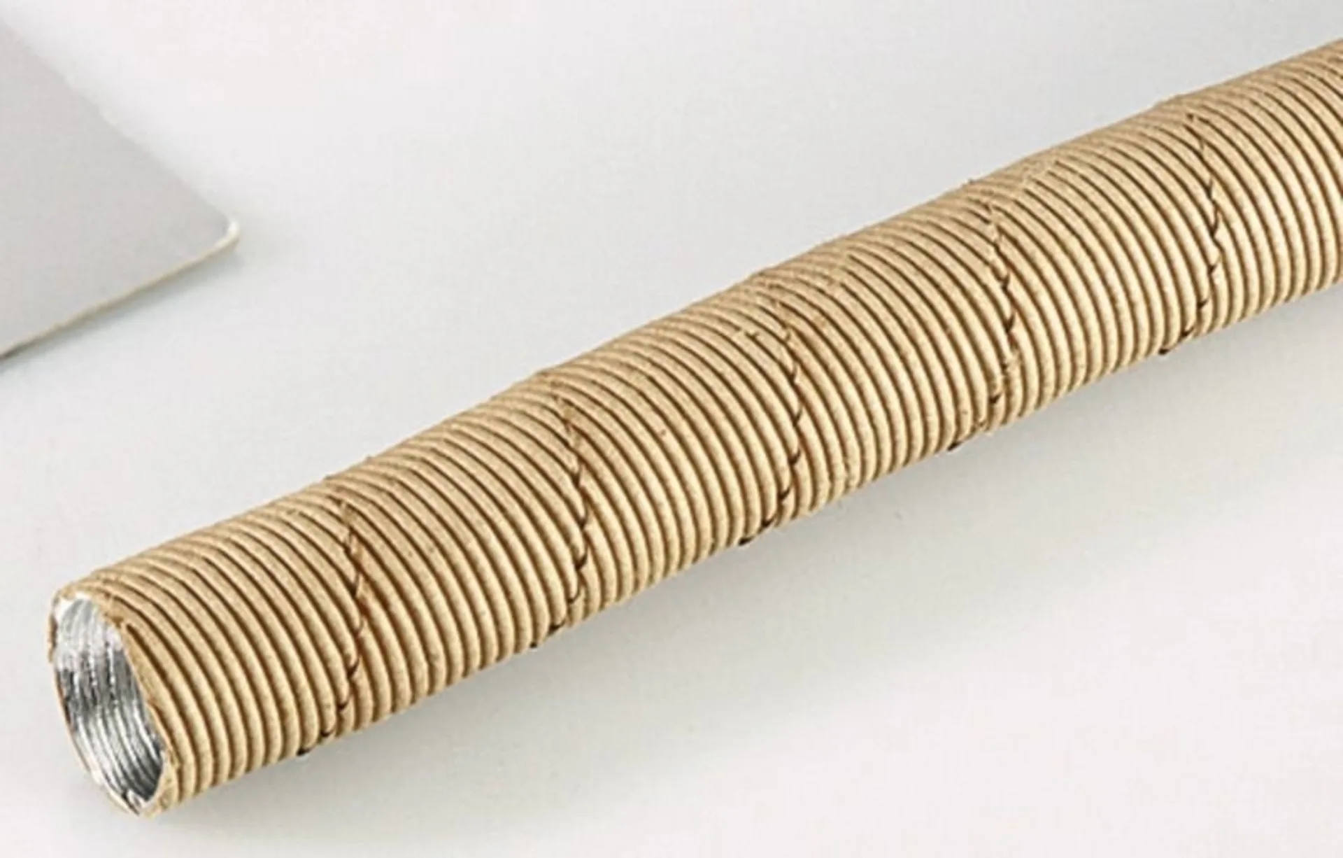 Gelochtes Isothermrohr IR 35 mm