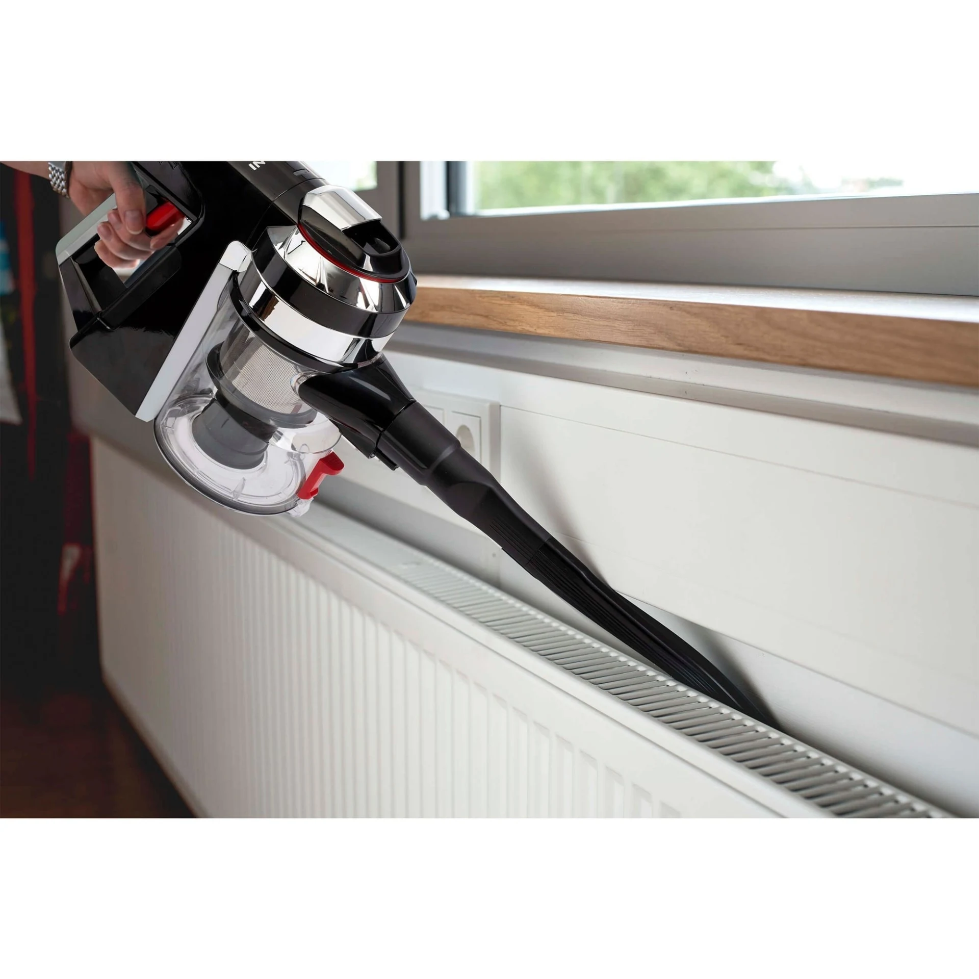 Invictus X9 Aspirateur à batterie y compris mini brosse électrique motorisée 23 pièces