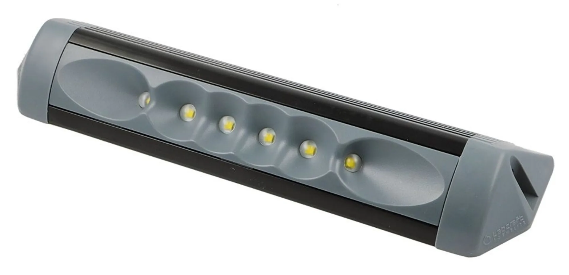 LED-Aussenleuchte Scenelite SI6 12/24 V 310 x 82 x 38 mm, IP67, 1’872 lm, grau/schwarz LED-Aussenleuchte Scenelite SI6 12/24 V 310 x 82 x 38 mm, IP67, 1’872 lm, grau/schwarz