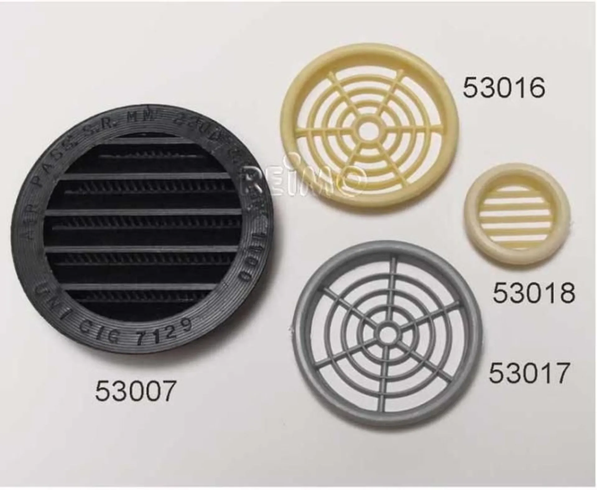 Möbellüftungsgitter rund in creme mit 32 mm Durchmesser und passender Möbellüftungsrosette