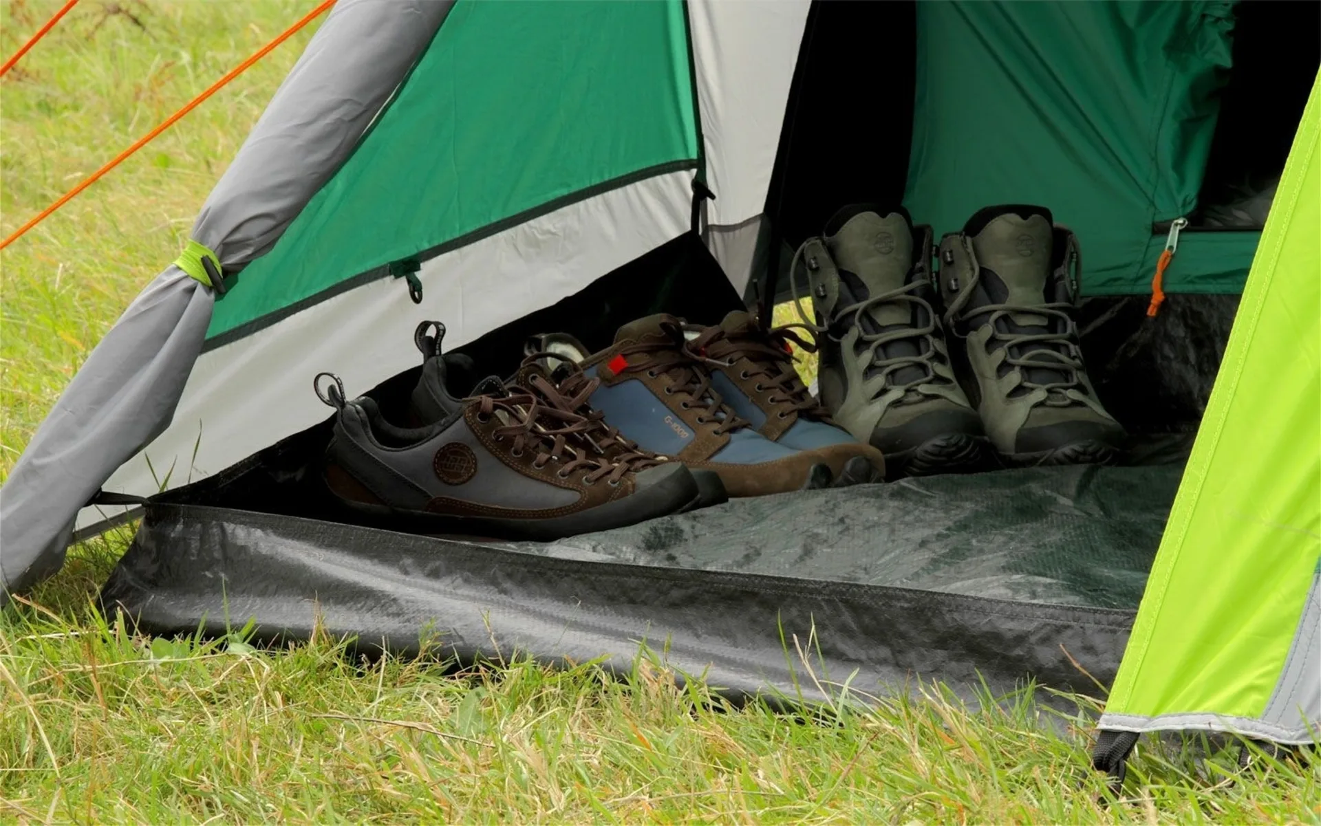 Coleman Kobuk Valley 4 Plus 4-Personen-Kuppelzelt