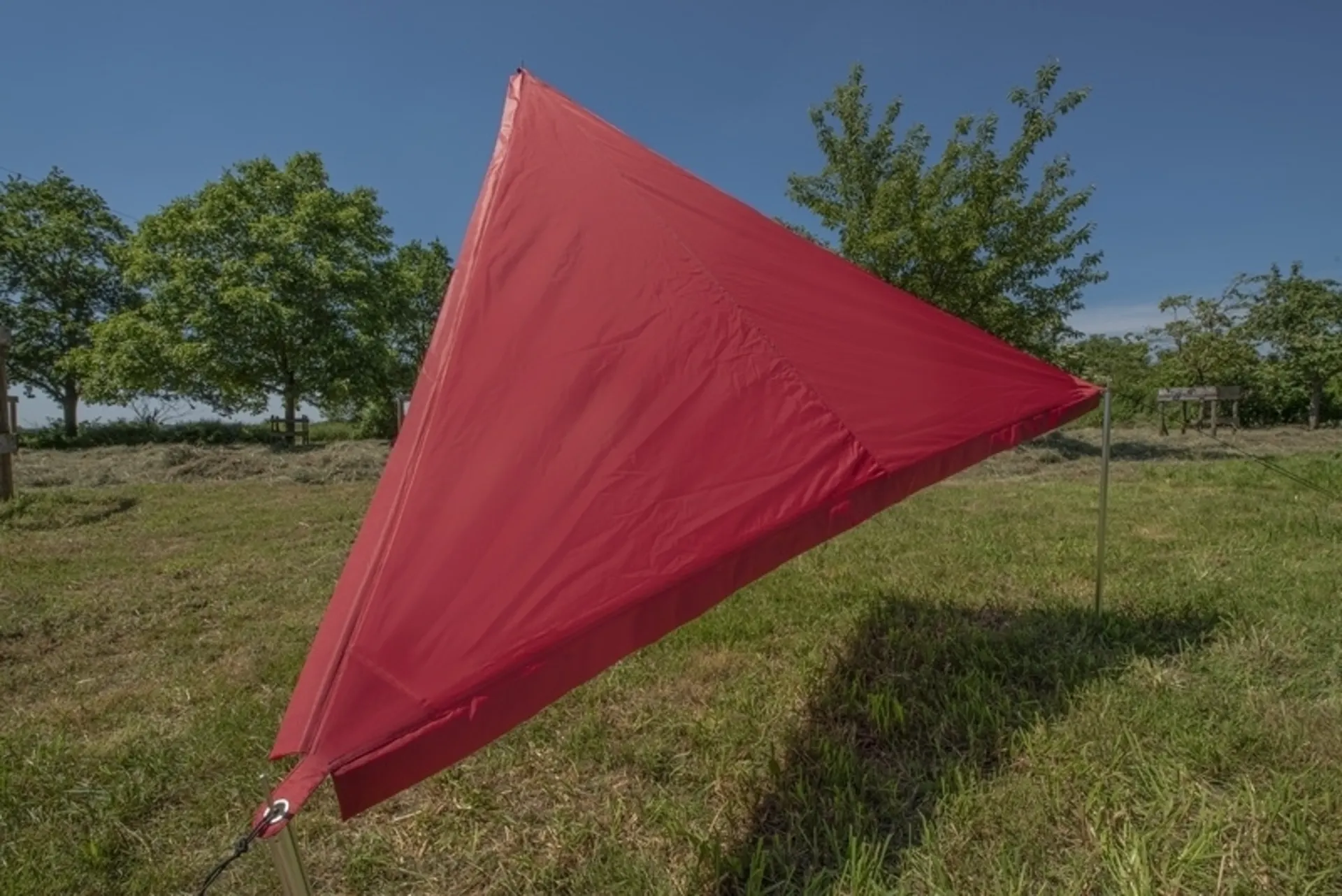 Bent Sonnensegel Zip-Protect Canvas Single mit Reißverschluss-Abdeckklappen rot/RV schwarz