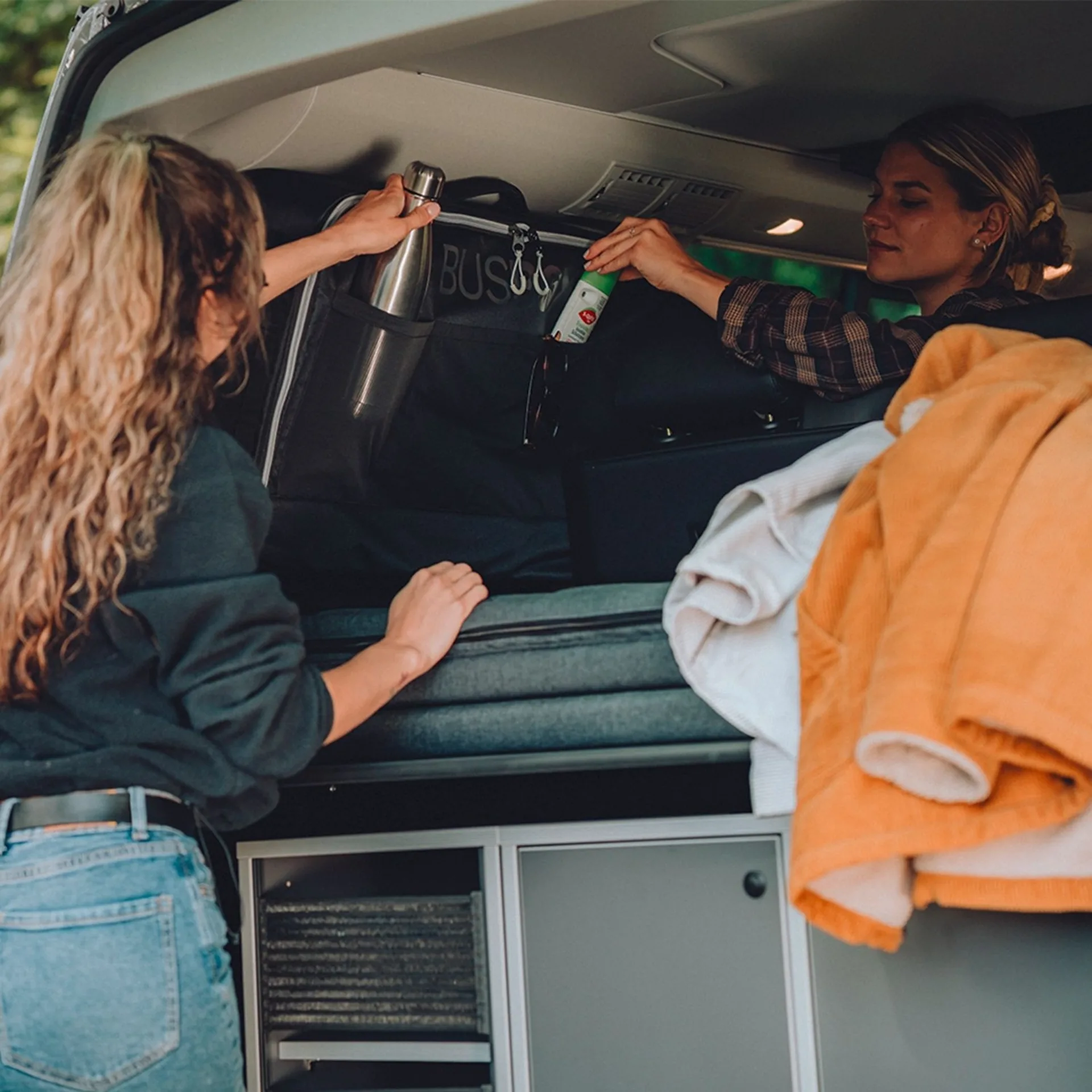 BusBoxx WindowBOXX Fenstertasche für Fahrerseite / Beifahrerseite 50 Liter für T5 / T6 / T6.1