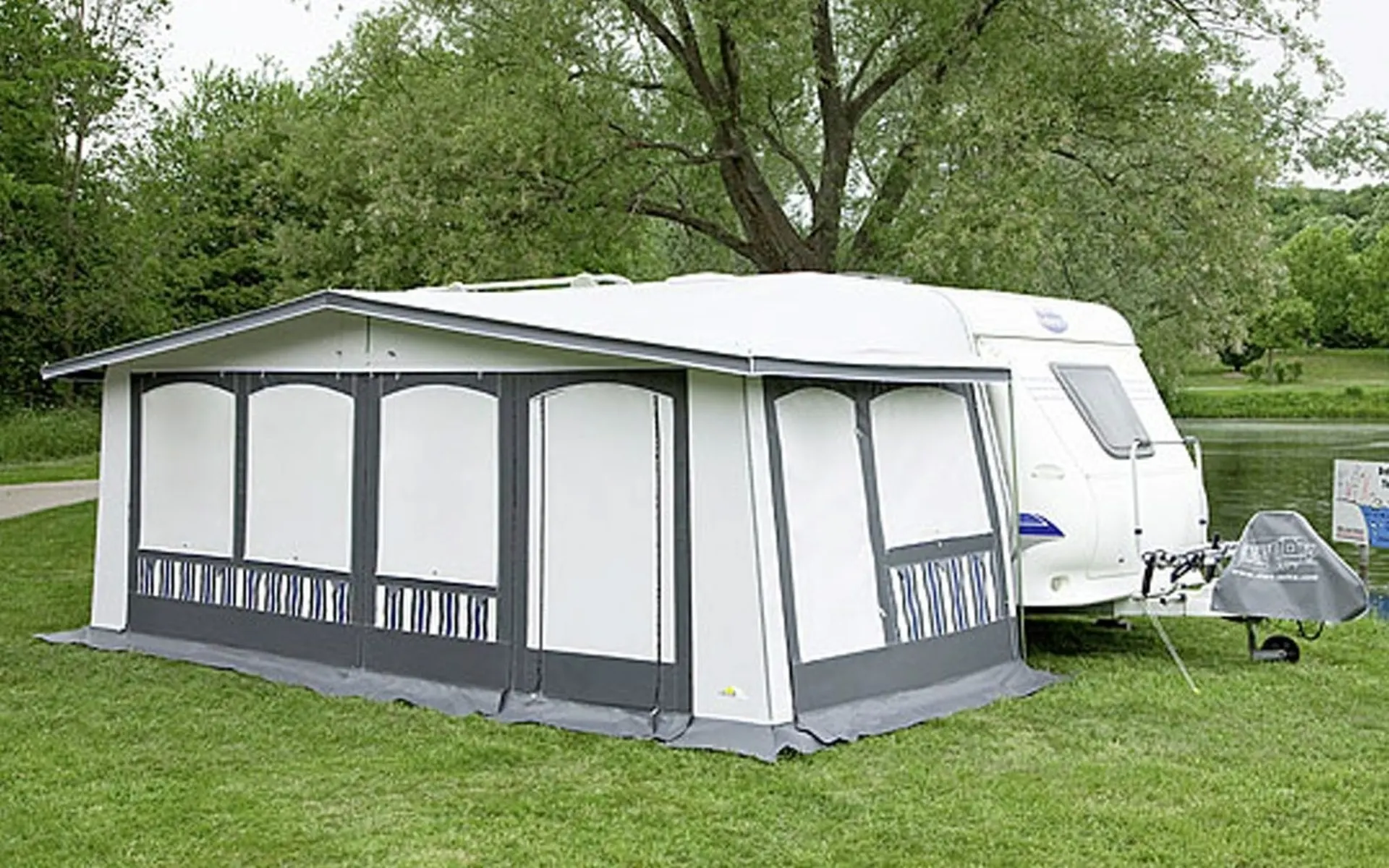 Dwt Carat 240 Auvent pour toute l'année