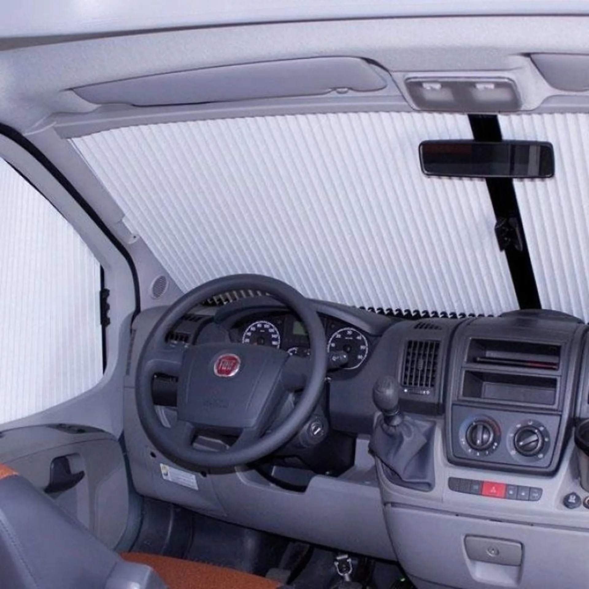Remis REMIfront III Obscurcissement de la cabine Pare-brise Mercedes Benz Sprinter (année de construction 2006 - 2018) et VW Crafter (année de construction 2006 - 2016) Pied de rétroviseur coudé