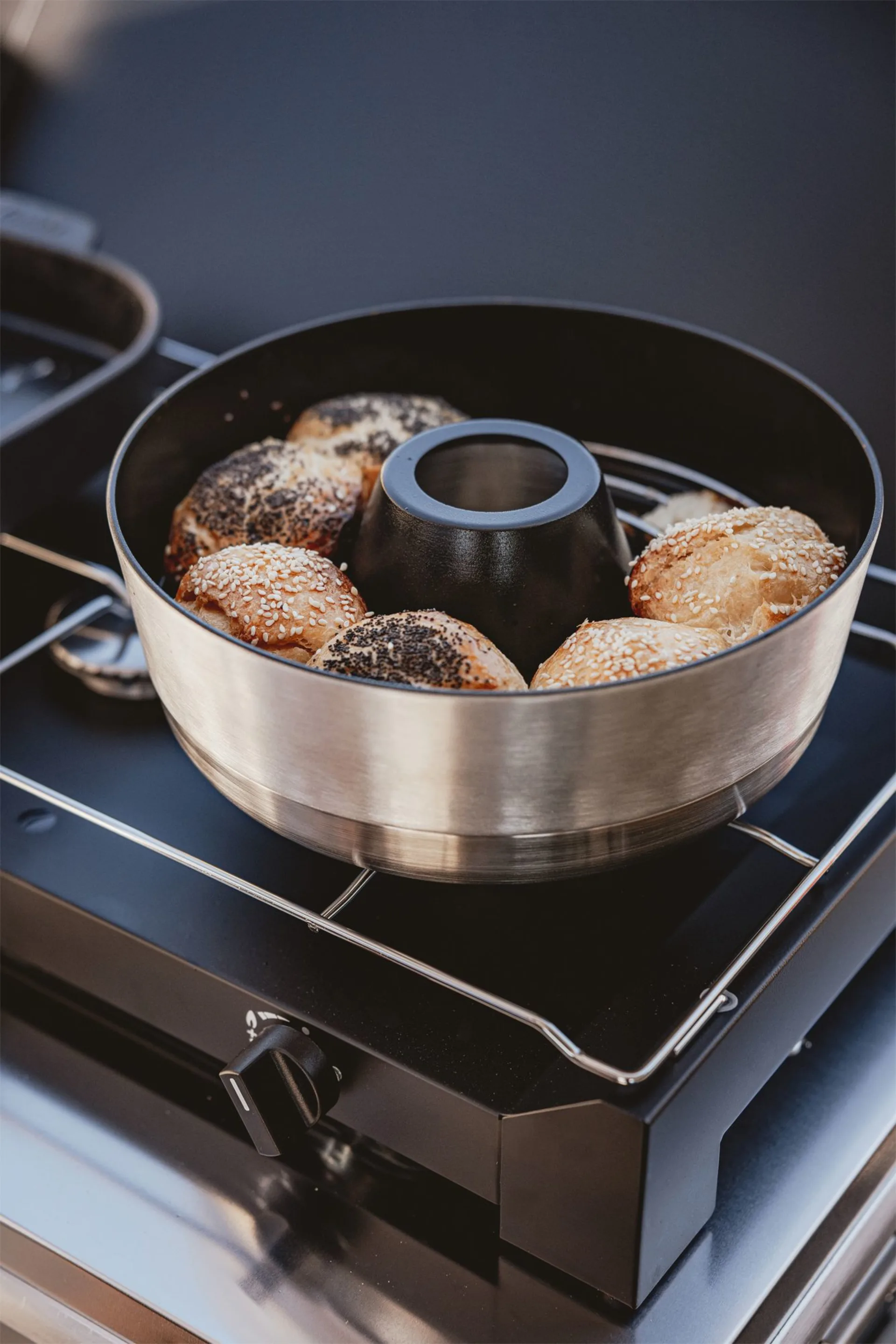 Four de camping portable Enders Vamo avec grille de cuisson et thermomètre Four de camping portable Enders Vamo avec grille de cuisson et thermomètre