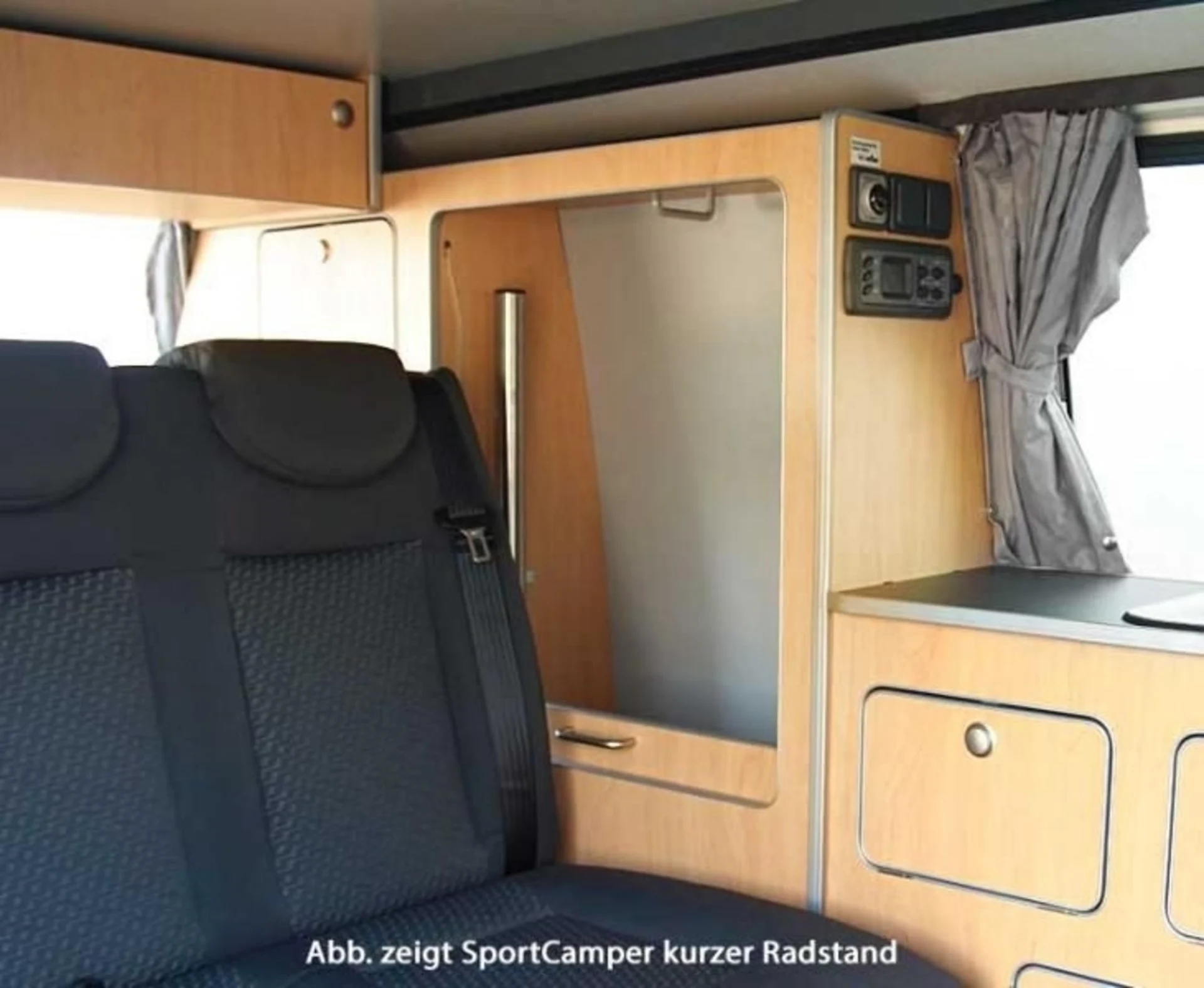 Möbelzeile für VW T6/T5 langer Radstand Sportcamper in Holzdekor Apfel Schichtstoff mit eingebauter Technik
