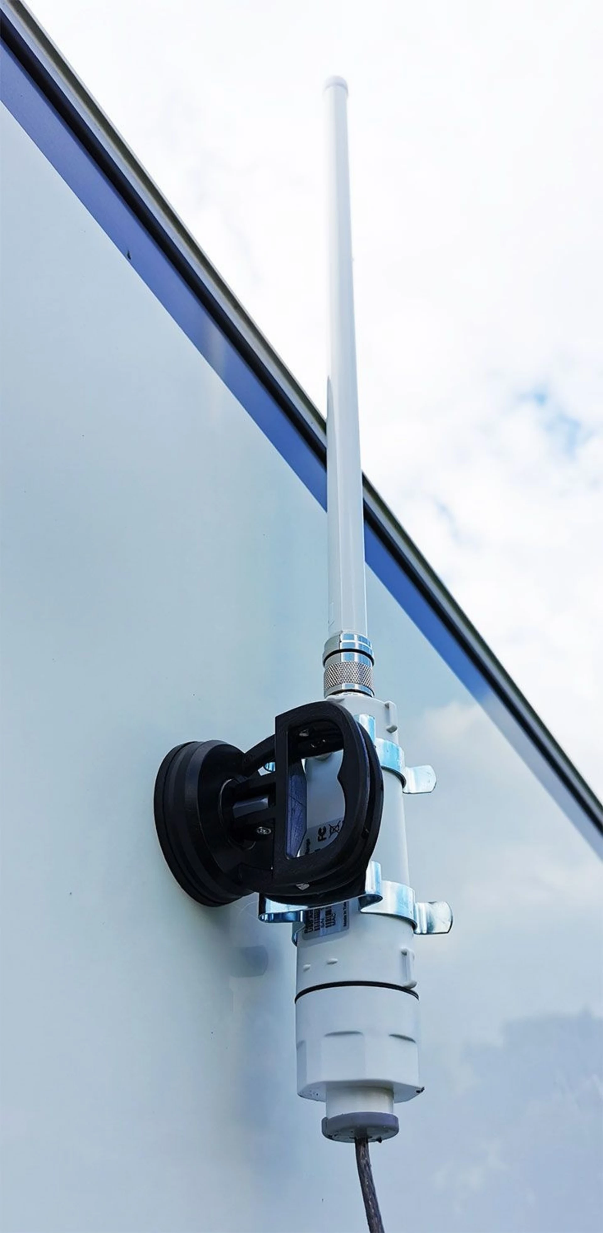 Falcon RangeMaster RM-WKR WLAN-Antenne Booster Verstärker mit Router