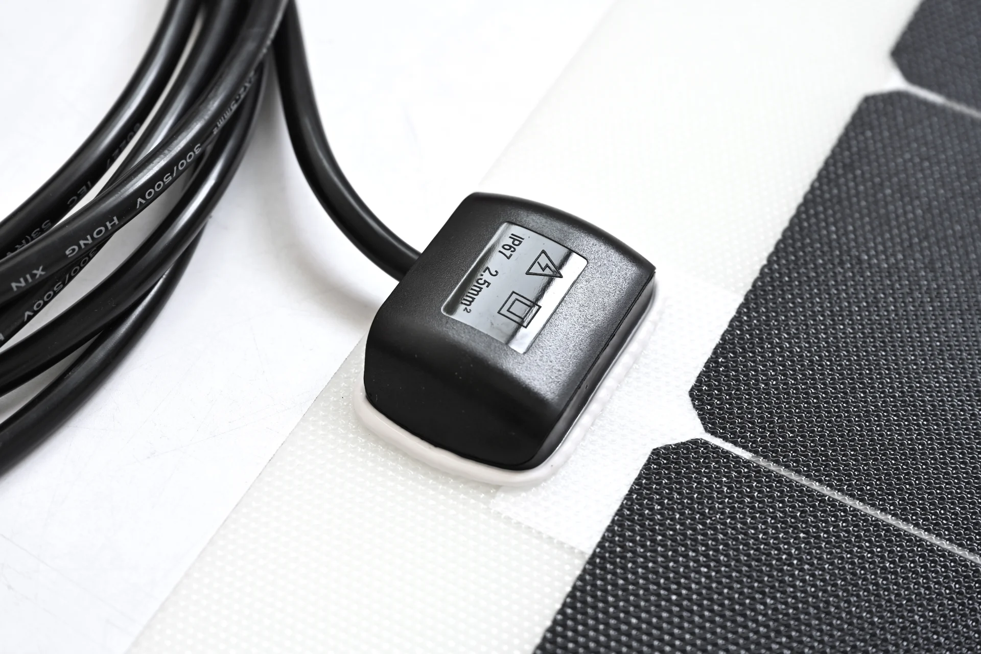 Outmove Flexibles 165W Solarpanel SunPower - High Efficiency