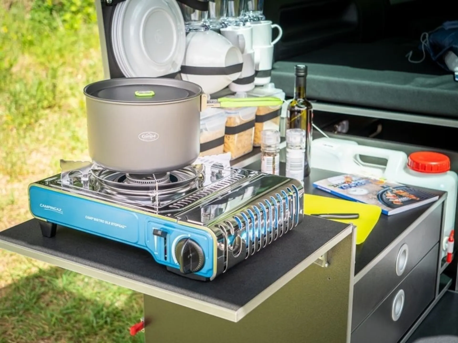 CampingBox für VW T6.1/T6/T5 Multivan und California Beach mit 3er-Originalsitzbank