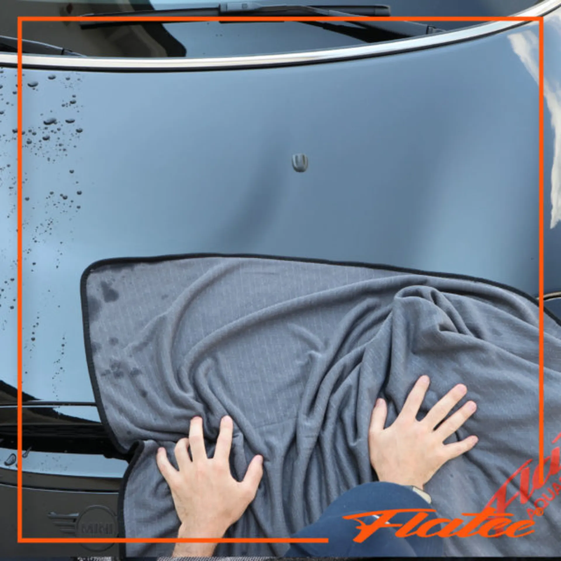 Flatee AQUASUCKER - Badetuch für das Auto - (80x10