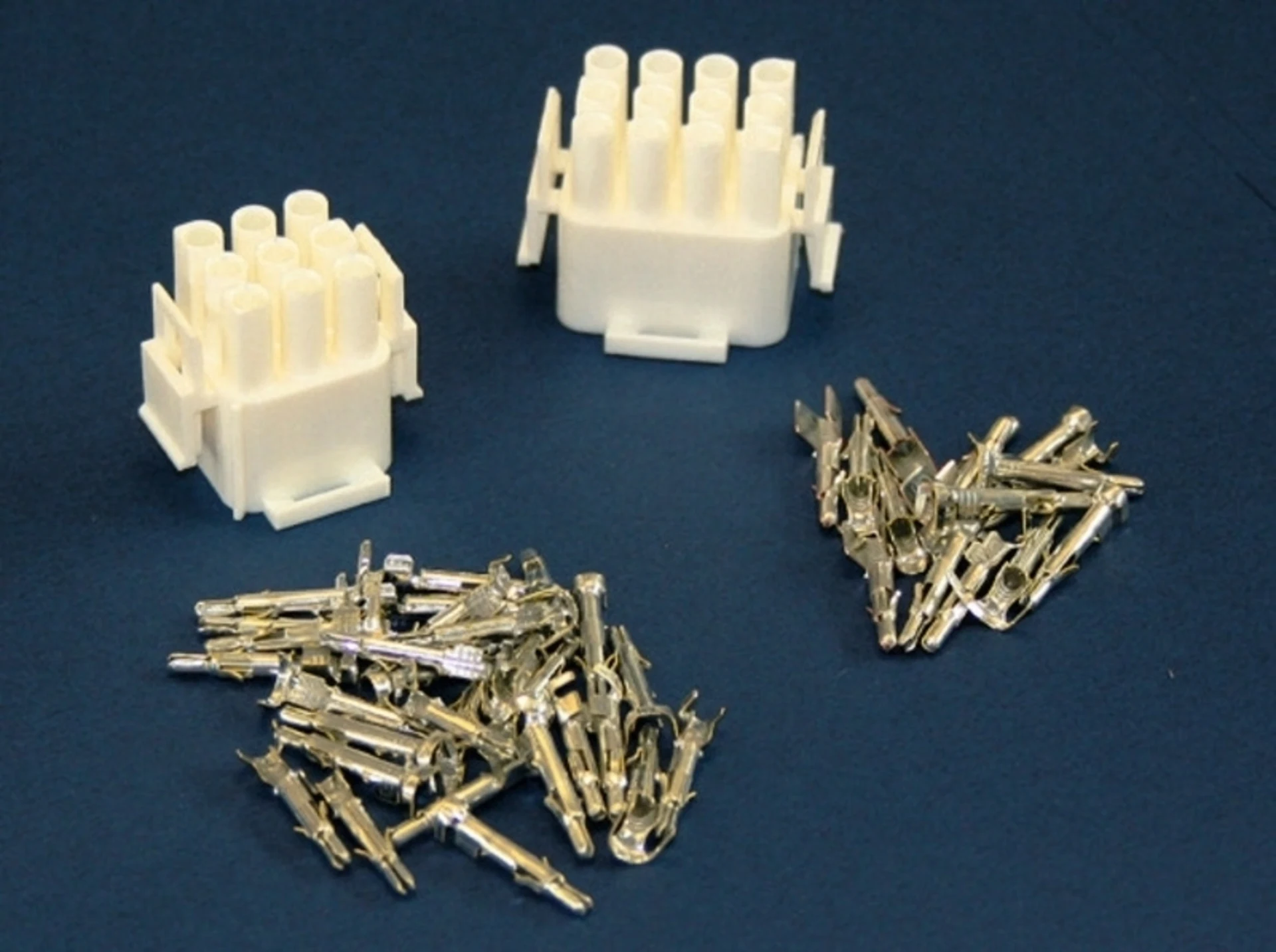 Kit de boîtiers de prises 6+9