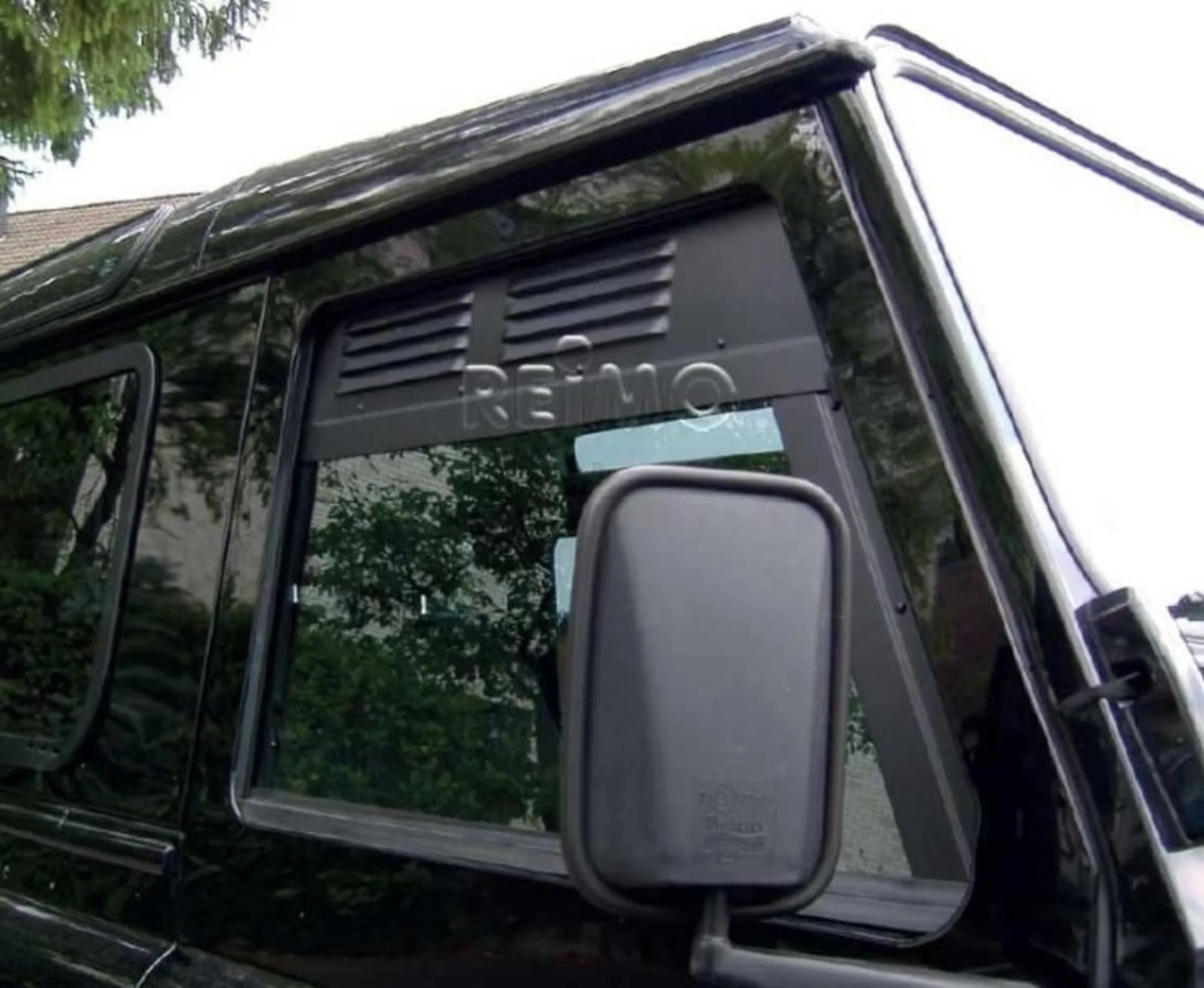 Lüftungsgitter Land Rover Defender Seitensch. ab 1