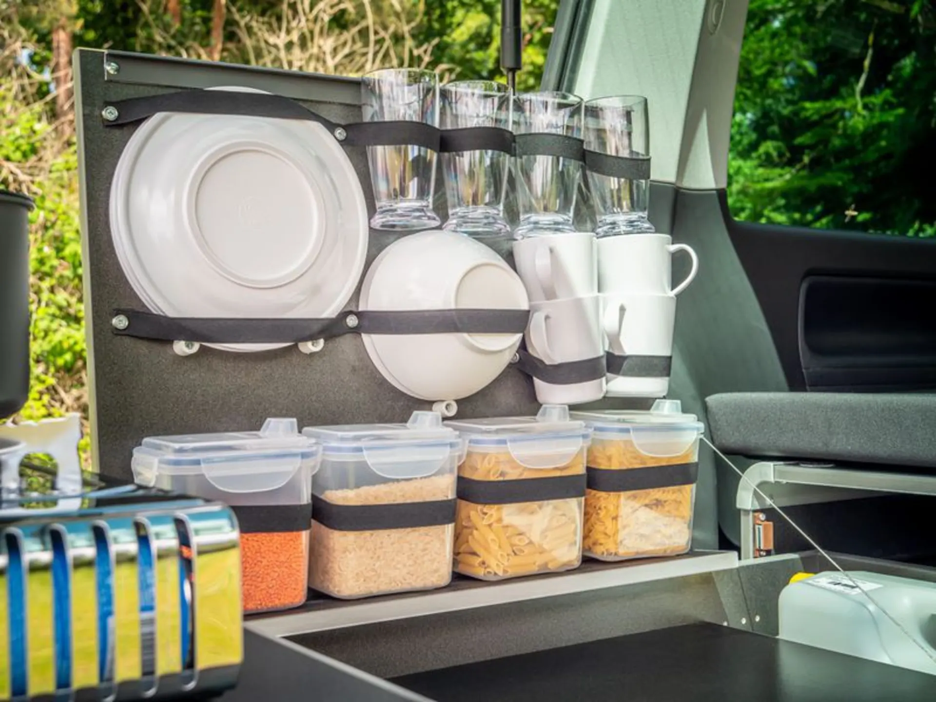 CampingBox für VW T6.1/T6/T5 Multivan und California Beach mit 3er-Originalsitzbank