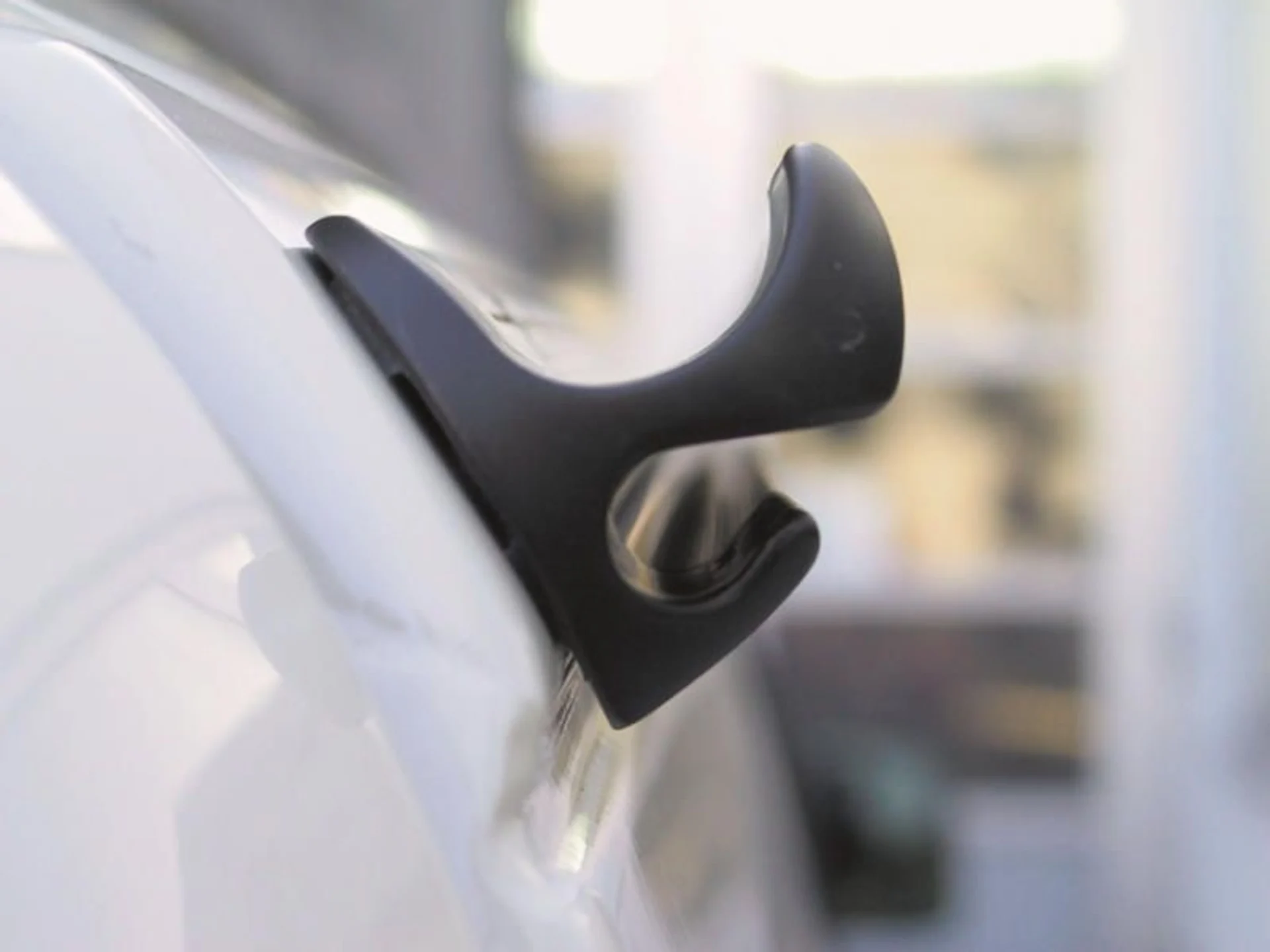 Regenrinne für VW T4/T5/T6 mit kurzen Radstand und Zeltbefestigungsschiene