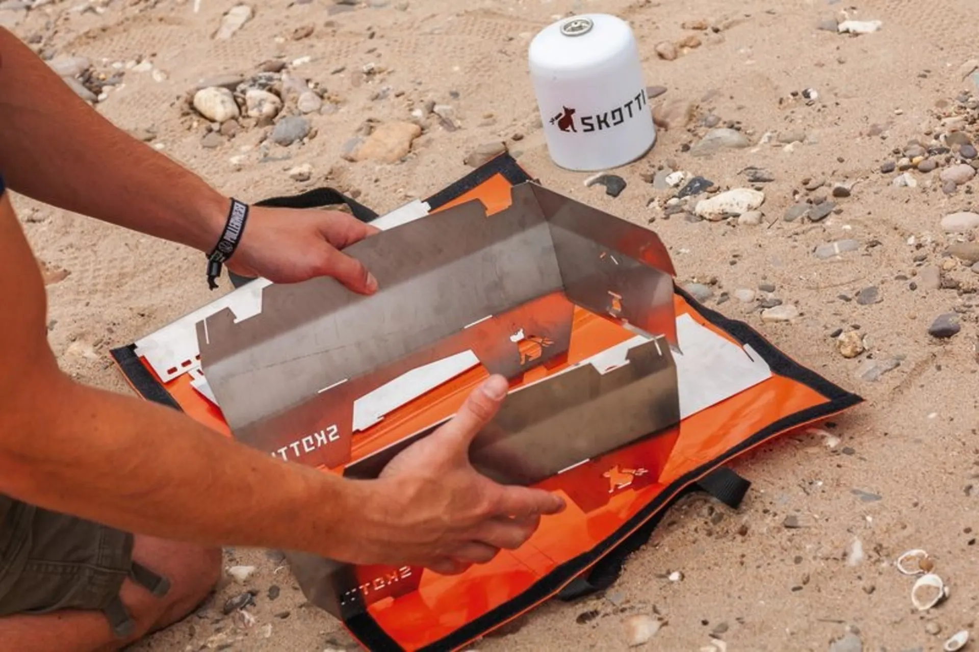 Mobiler Gasgrill Skotti - Der handliche Grill für unterwegs