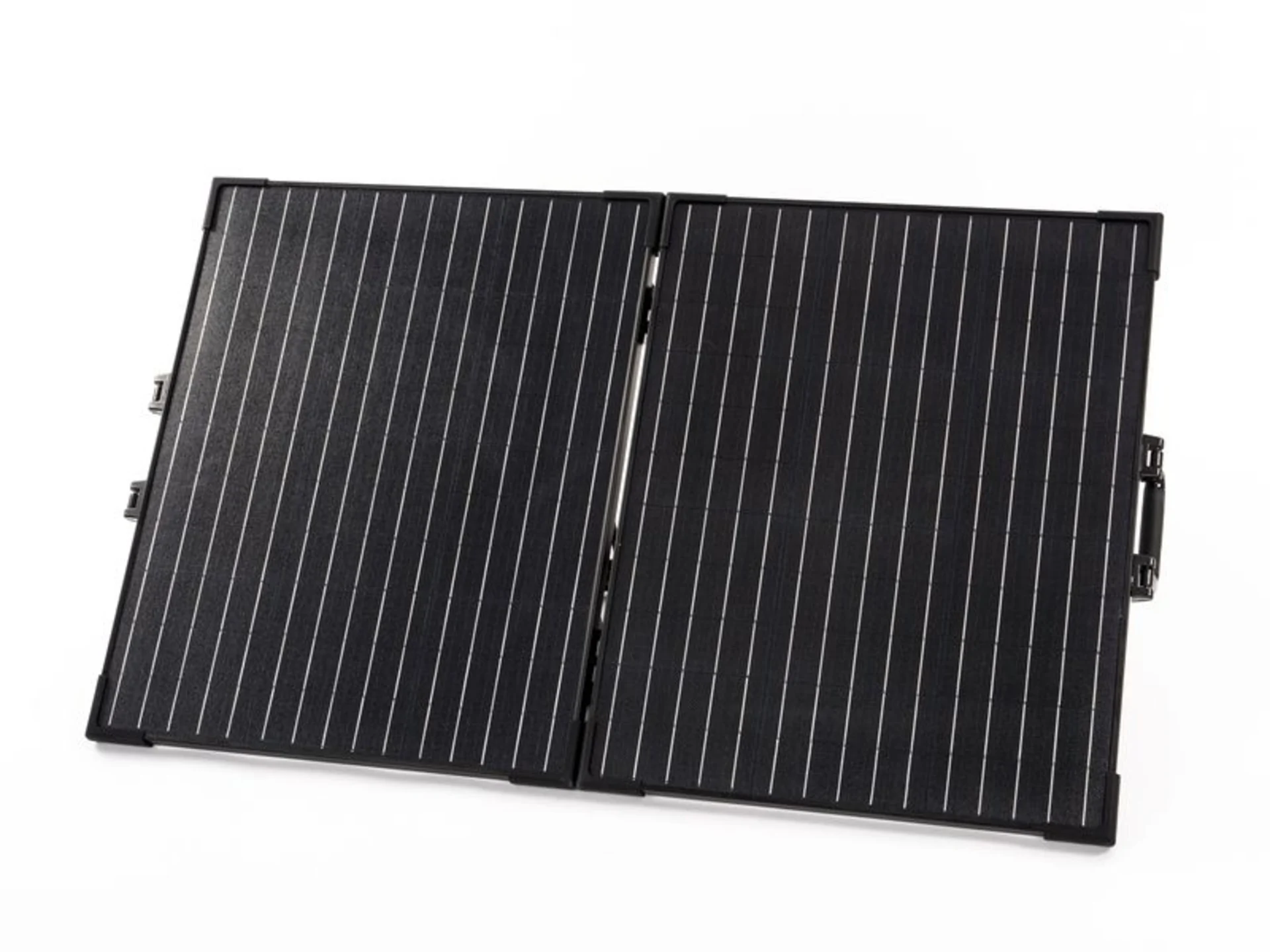 Kit valise solaire portable avec 130 watts de puissance et régulateur solaire