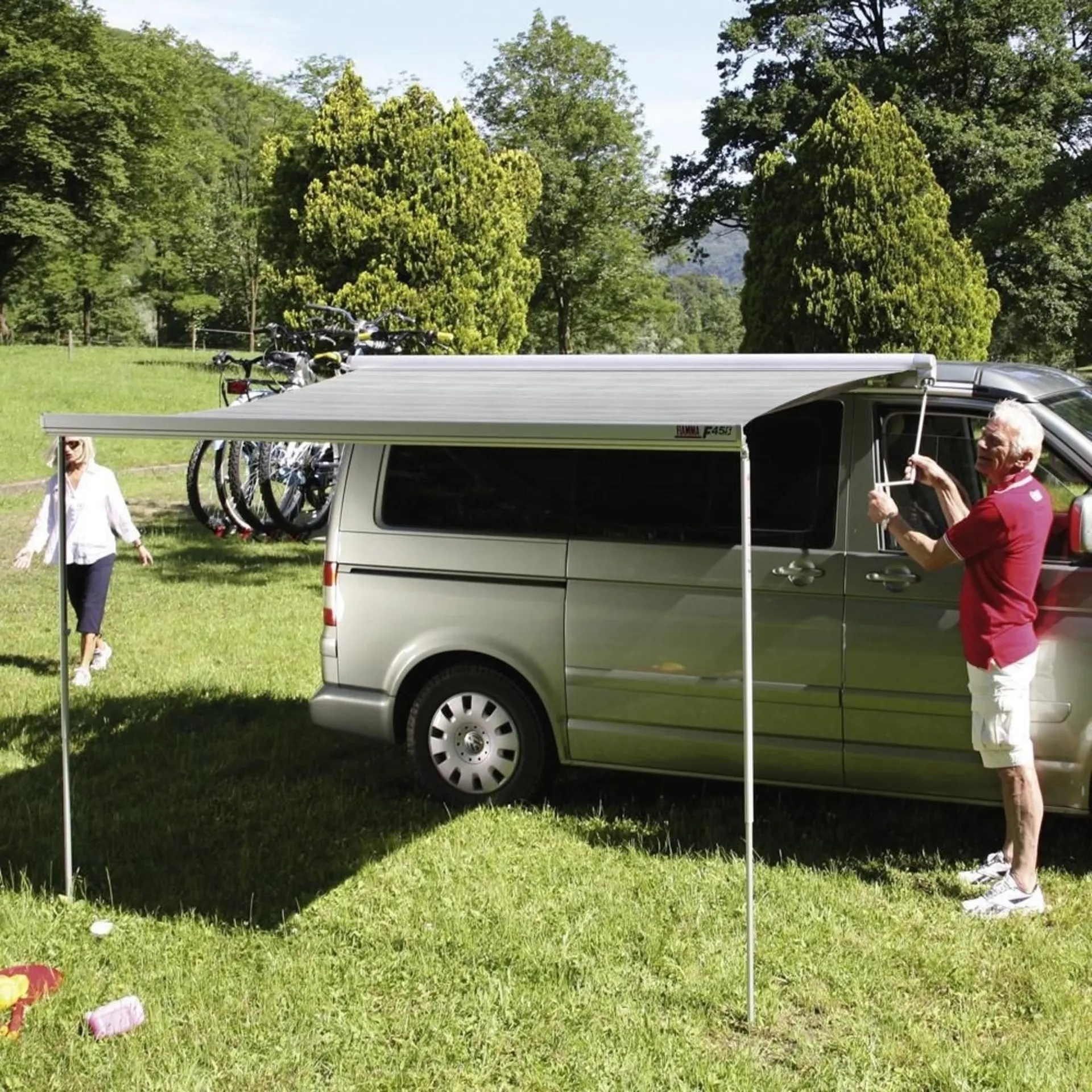 Fiamma F45s 260 Wandmarkise Gehäusefarbe Deep Black Tuchfarbe Royal Grey 2,6 m