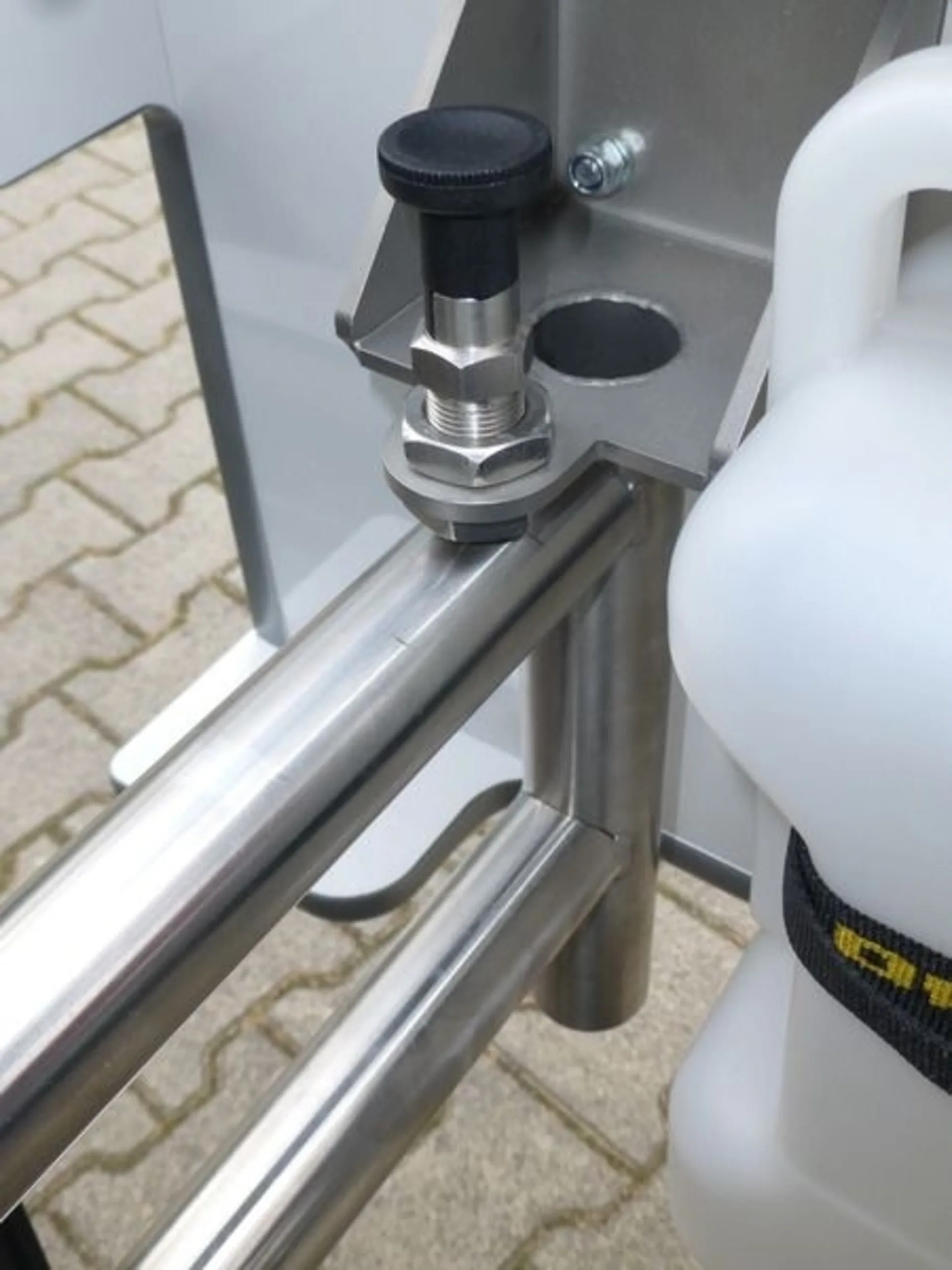 Drehgestell für Schwenkküchen Flex+Easy VW T5/T6/T6.1 - Links